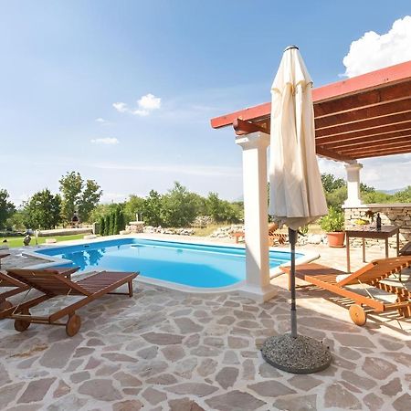 Villa SPLIT - Vacation villa with perfect privacy, pool, sauna, jacuzzi Opanci Esterno foto