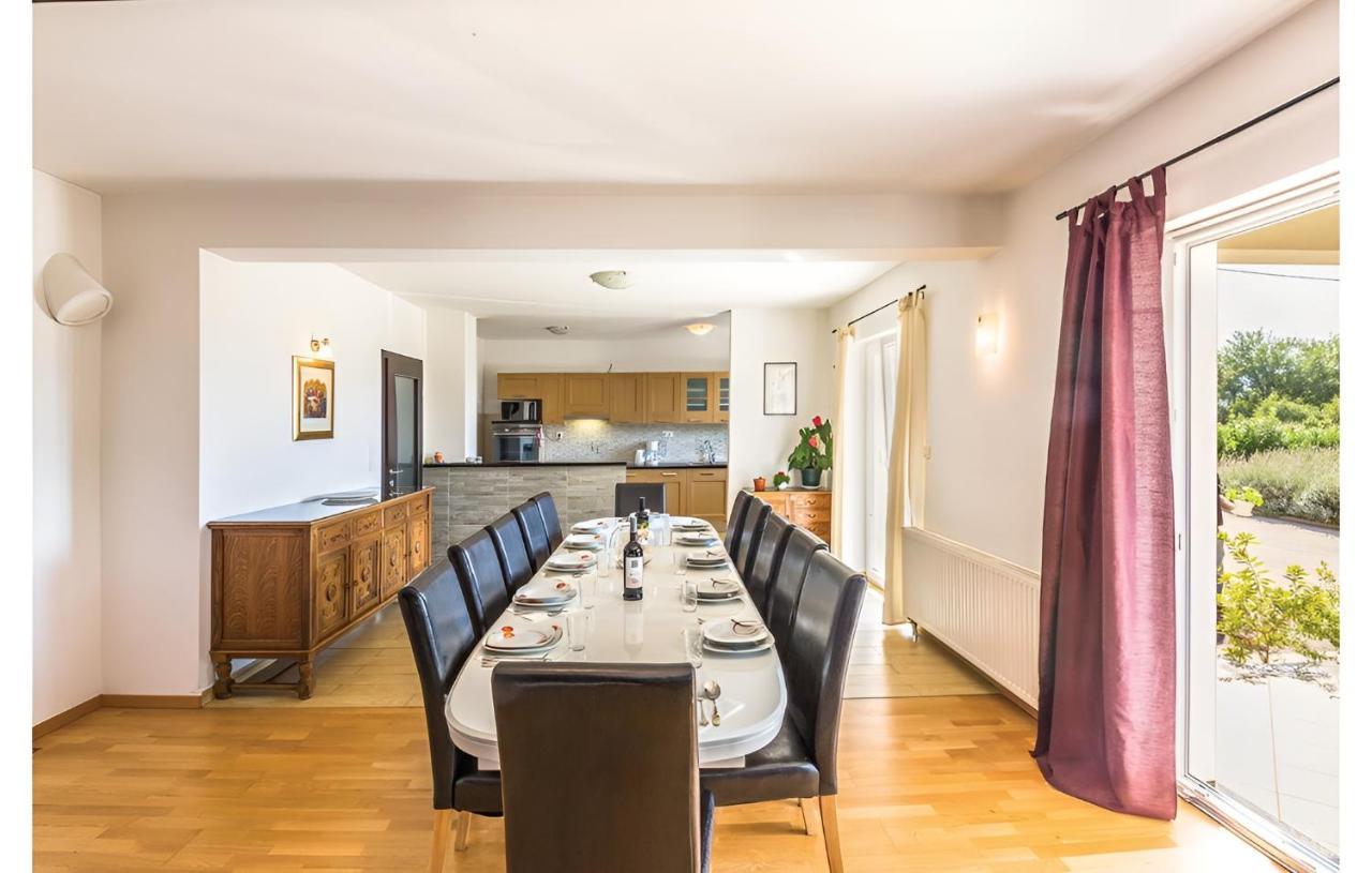 Villa SPLIT - Vacation villa with perfect privacy, pool, sauna, jacuzzi Opanci Esterno foto