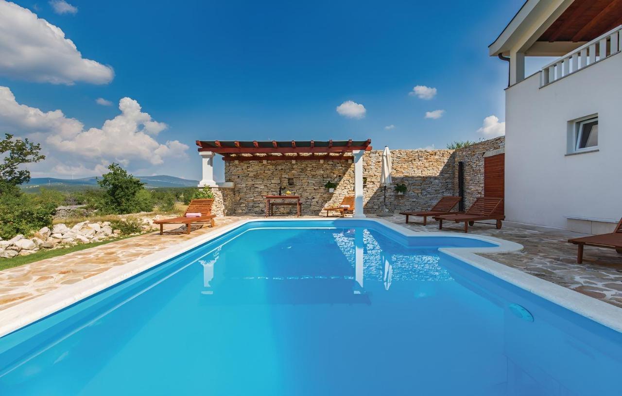 Villa SPLIT - Vacation villa with perfect privacy, pool, sauna, jacuzzi Opanci Esterno foto