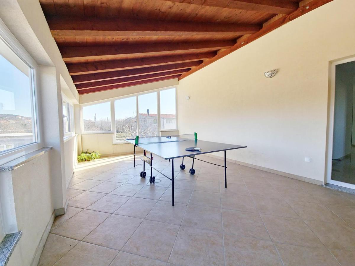 Villa SPLIT - Vacation villa with perfect privacy, pool, sauna, jacuzzi Opanci Esterno foto